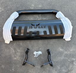 2011 to 2016 Ford F-250 - F-550 Super Duty black bully bull bar tumba burro negro