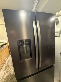 Whirlpool French Door Refrigerator Black Stainless