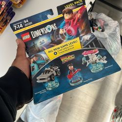 BACK TO THE FUTURE  LEVEL PACK