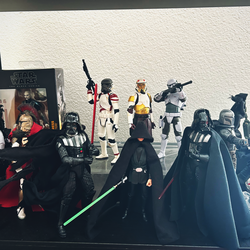 Star Wars figurines