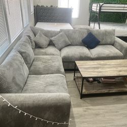 🛋️ Modern Grey Sectional Sofa + Coffee Table – Like New