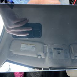 iPad 10th Gen 64gb Blue Locked To Tmobile