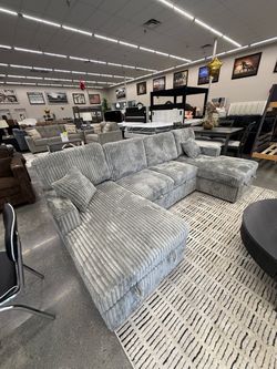 SECTIONAL DOUBLE CHAISE