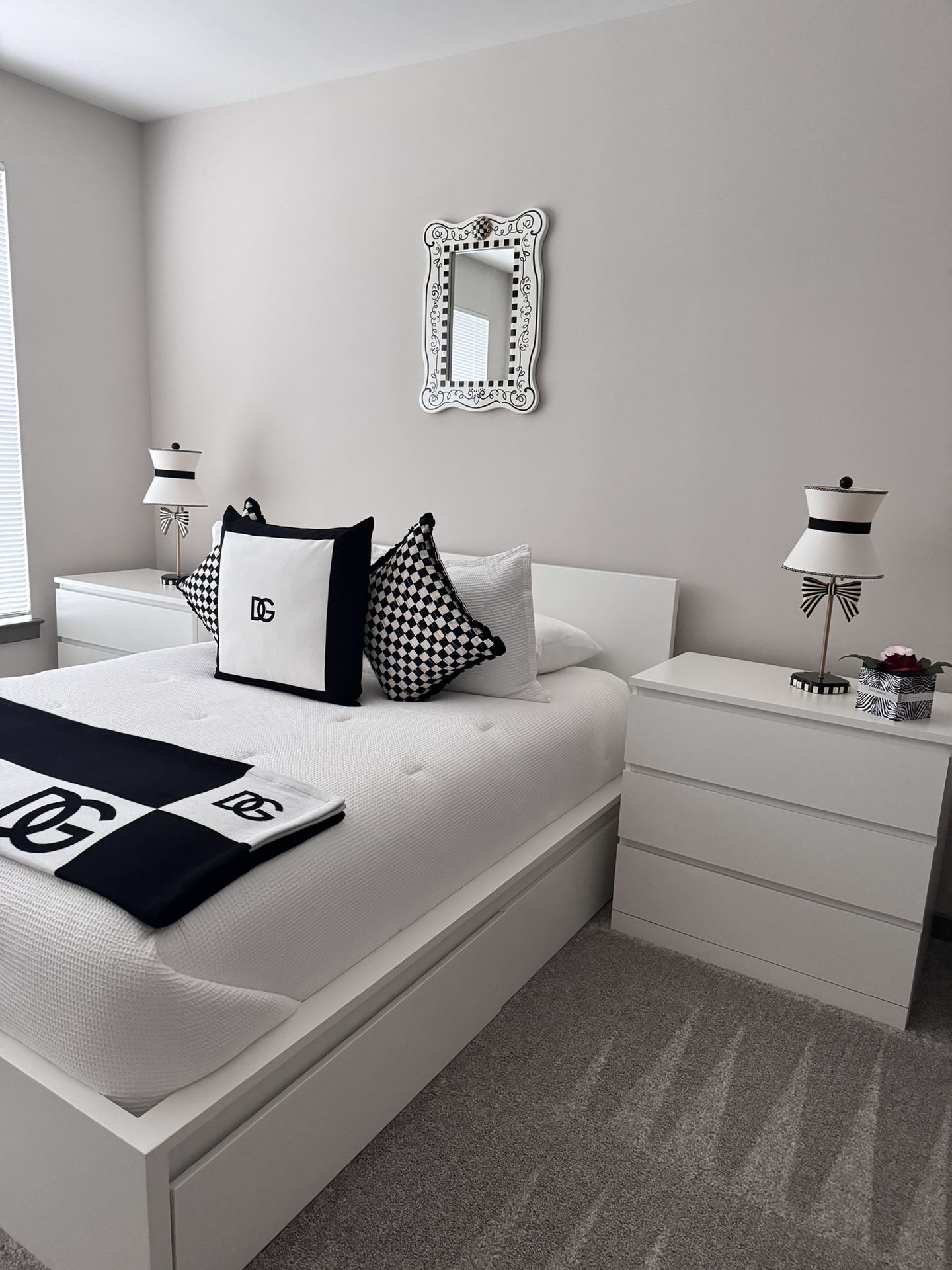 Queen Bedroom Set