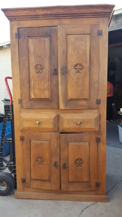 Armoire