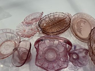 10 pieces pink depression glass