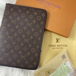 Ipad/Tablet/Travel Tech Accessory