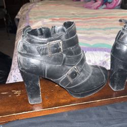 Women Low Cut Boot Heel