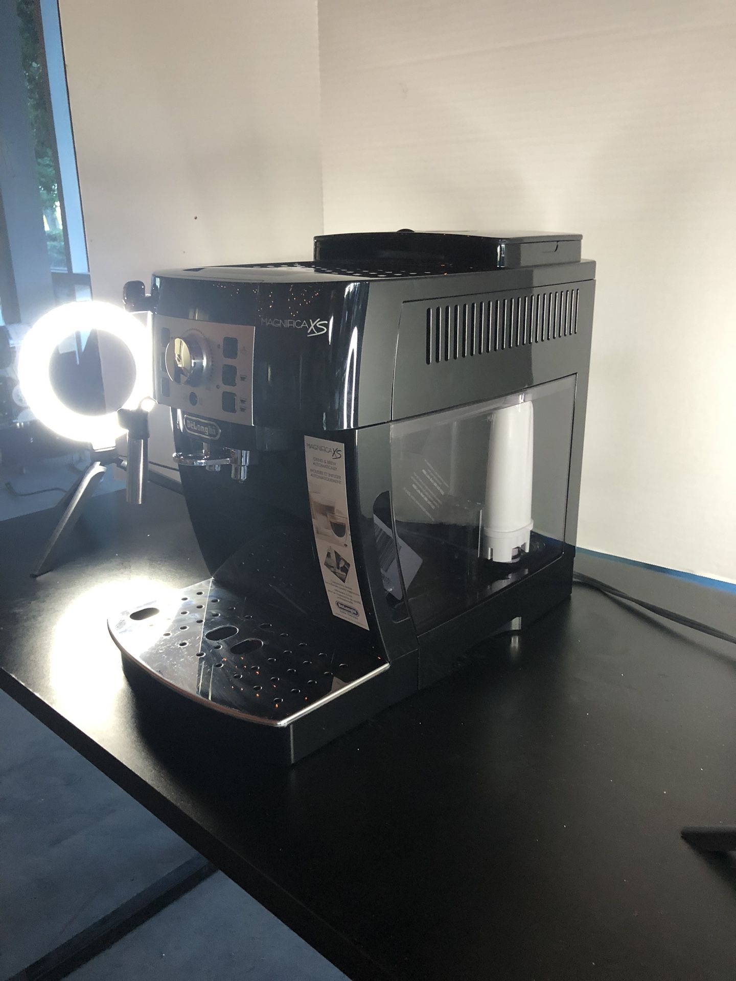 DeLonghi 60-Cup Coffee Maker for Sale in Stowe, VT - OfferUp