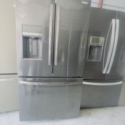 Several Size And Color Refrigeradora Available For Sale