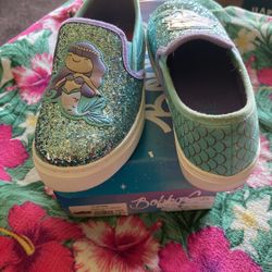 Size 2 Girls Bobby’s Lil Mermaid $15