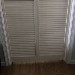 Wood Saloon Swinging Doors 