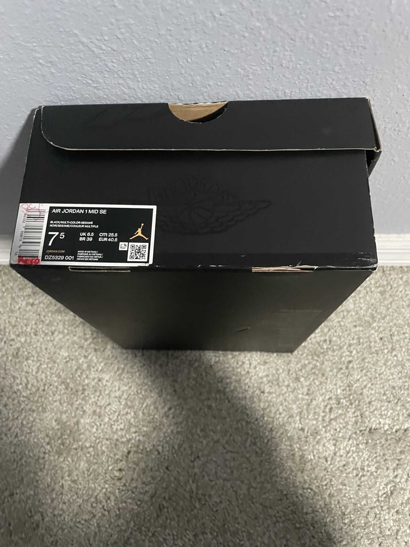 Jordan 1 Mid Tartan Swoosh