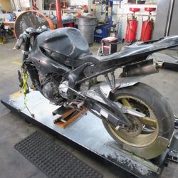 PARTED OUT - 2002 02-03 Yamaha YZFR1 R1 - Motorcycle parts - 000665