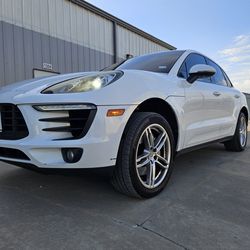 2015 Porsche Macan
