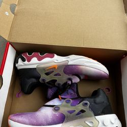 Nike Shoes 