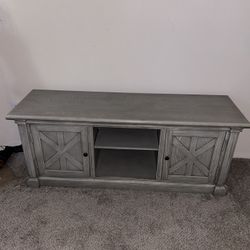 Entertainment Center/ Tv stand