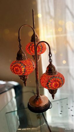 Brand New 3-Globe Turkish Mosaic Table Lamp – Handcrafted Stained Glass