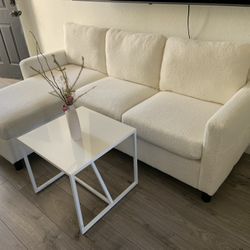 Cozy Off-White Sectional Sofa – Excellent Condition!
