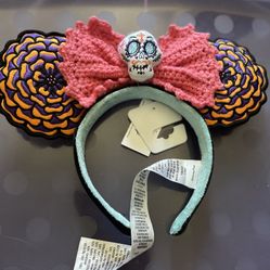 DISNEY EARS