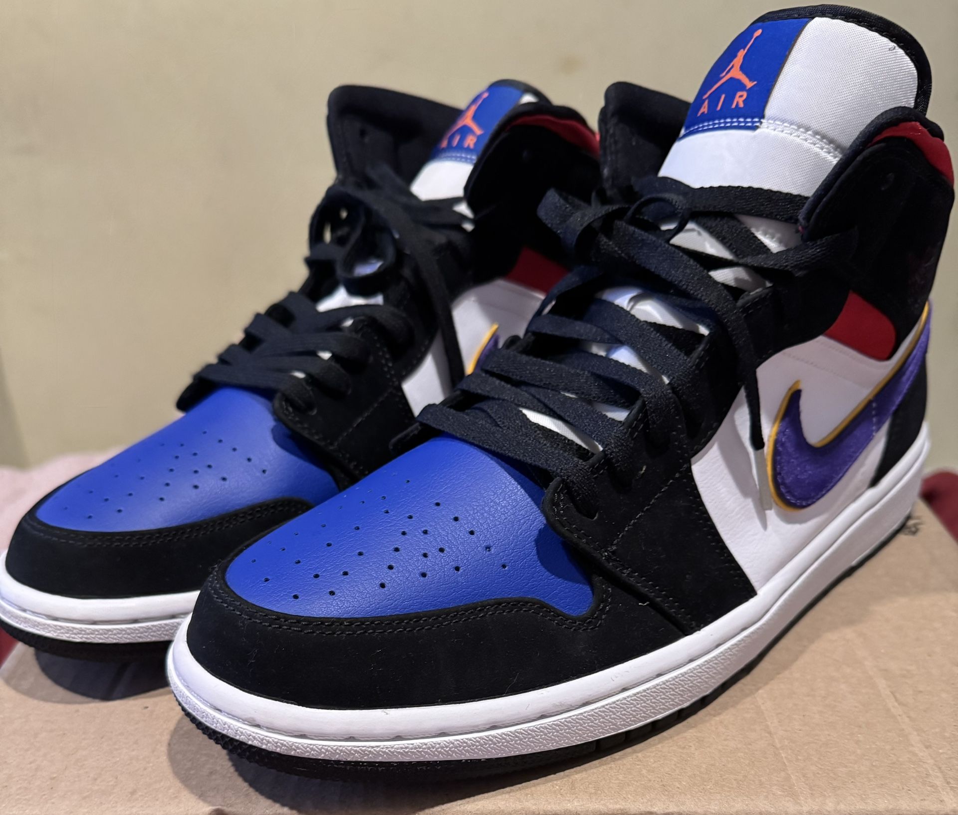 Jordan 1 Lakers Top 3 Rivals