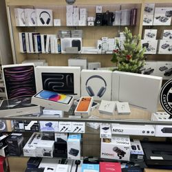 Apple MacBook Pro (EZ Payment Plan) 