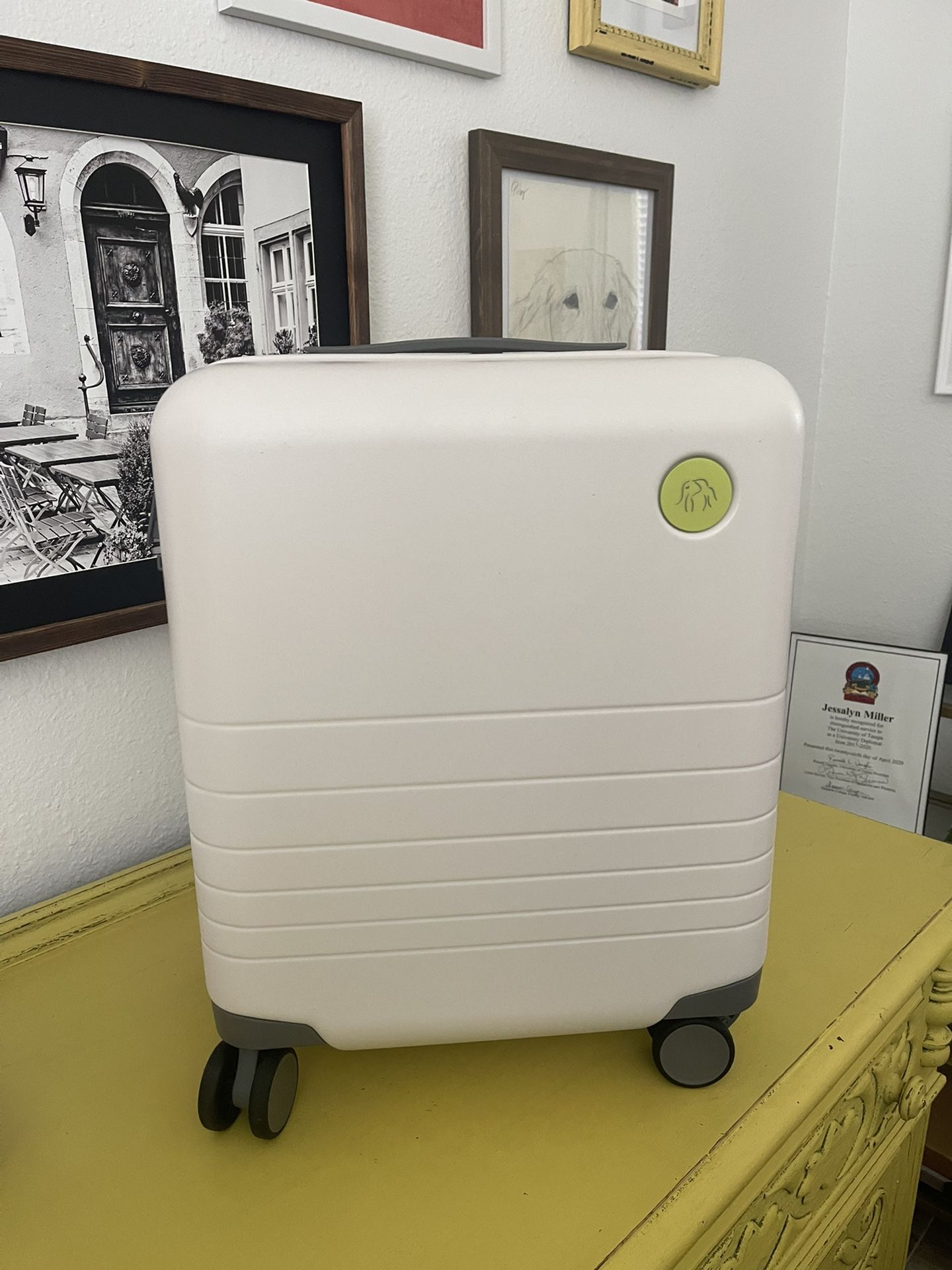 Drunk Elephant Monos Cary On Suitcase