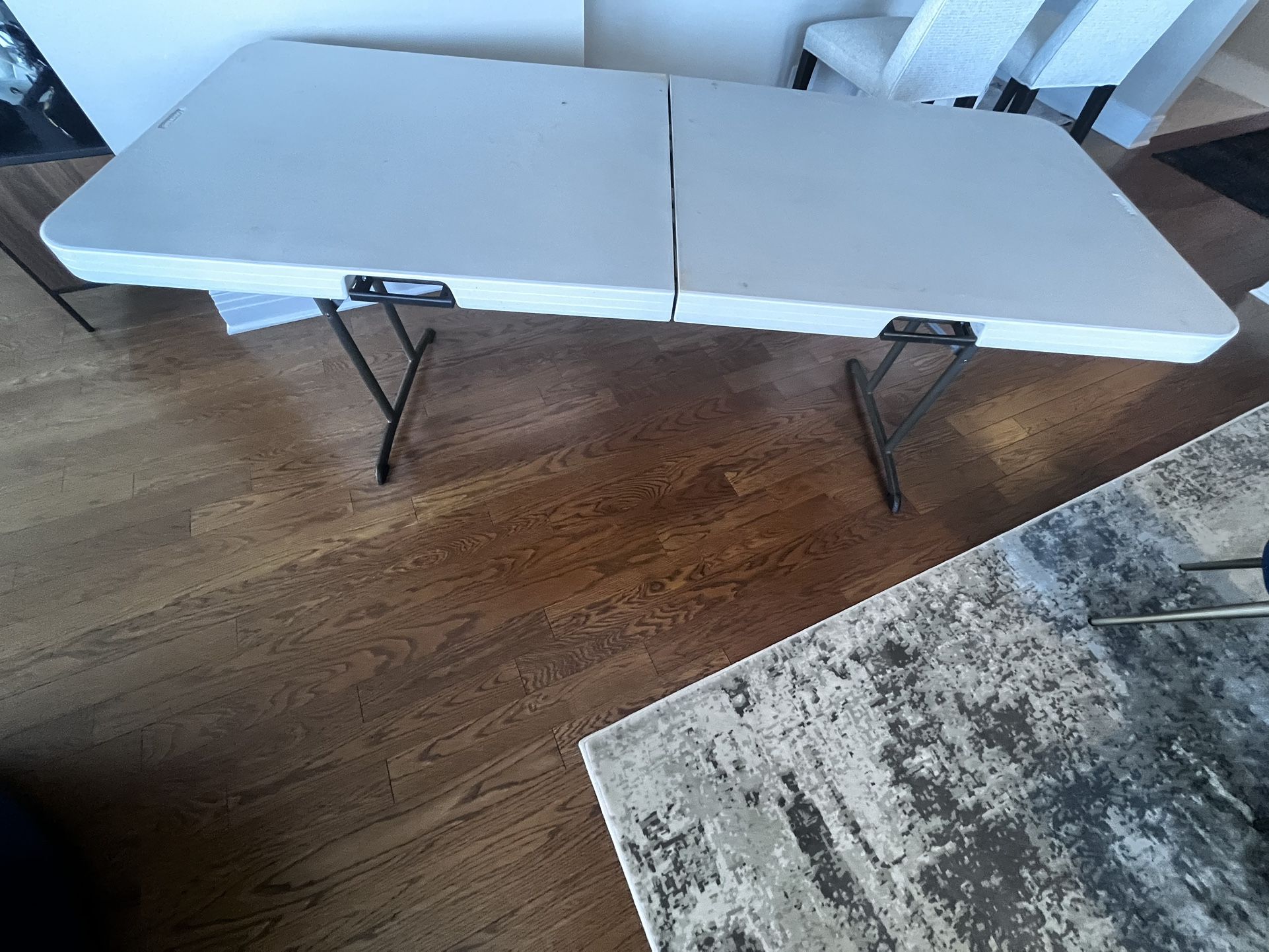 Folding Table