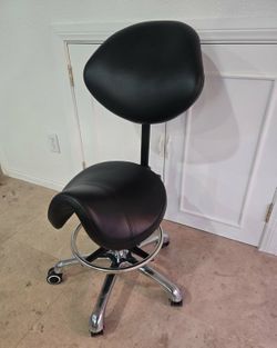Brand New Adjustable Ergonomic Saddle Stool
