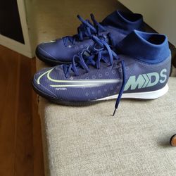 Nike Turf Cleats Size 9