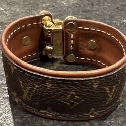 Louis Vuitton Bracelet 
