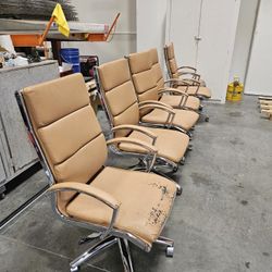 Office Chairs 