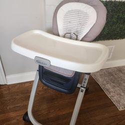 6-IN-ONE Highchair 