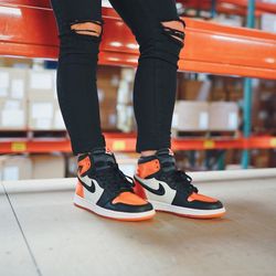 Jordan 1 Retro High OG  Satin SBB Women’s Size 6 