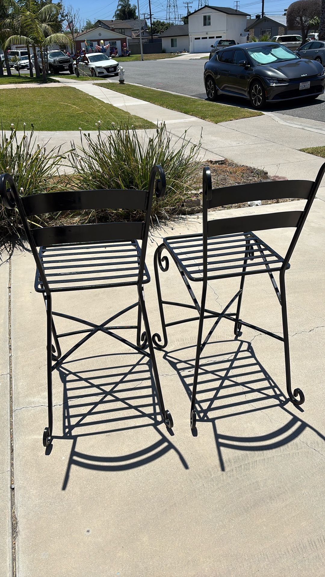 Black Iron Bar Height Stools Chairs For Patio Or Inside