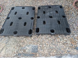 Two pallet heavy duty 30 in. By 42 in and very good condition