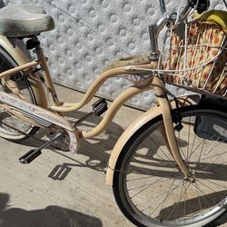 Schwann 7 speed women’s cruiser