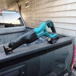 Makita  Saw