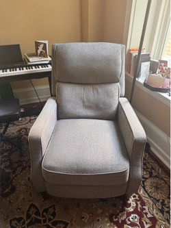 Arlie Gray Fabric Pushback Recliner