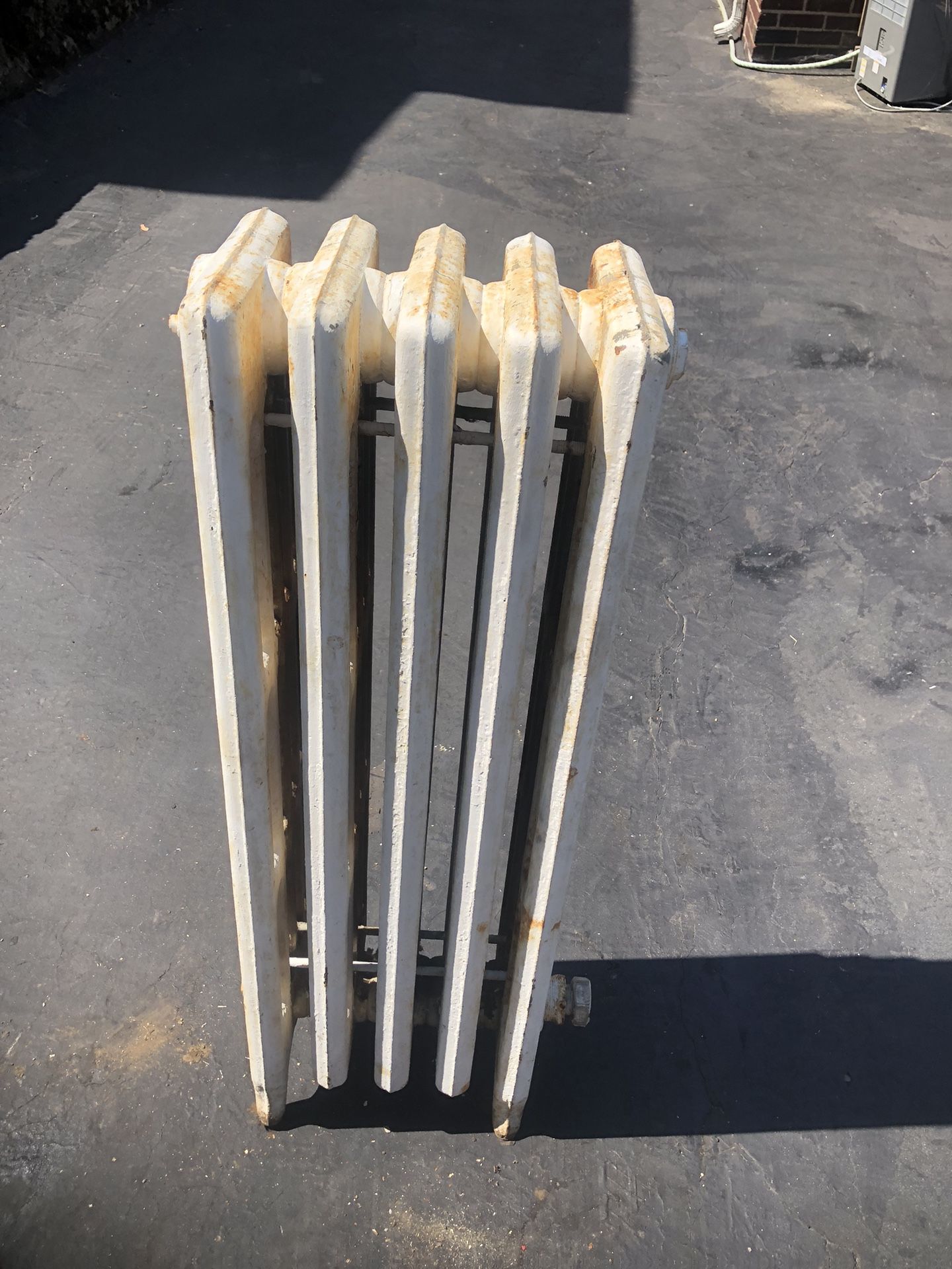 Very Good Condition A Steam Radiator 