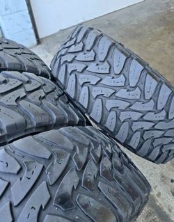 35x12.50r18 Toyo open CONTRY M/T I sell this Seth of tires with 80% of Life the 4