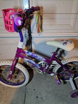 Girls bike