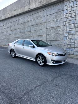 2012 Toyota Camry SE