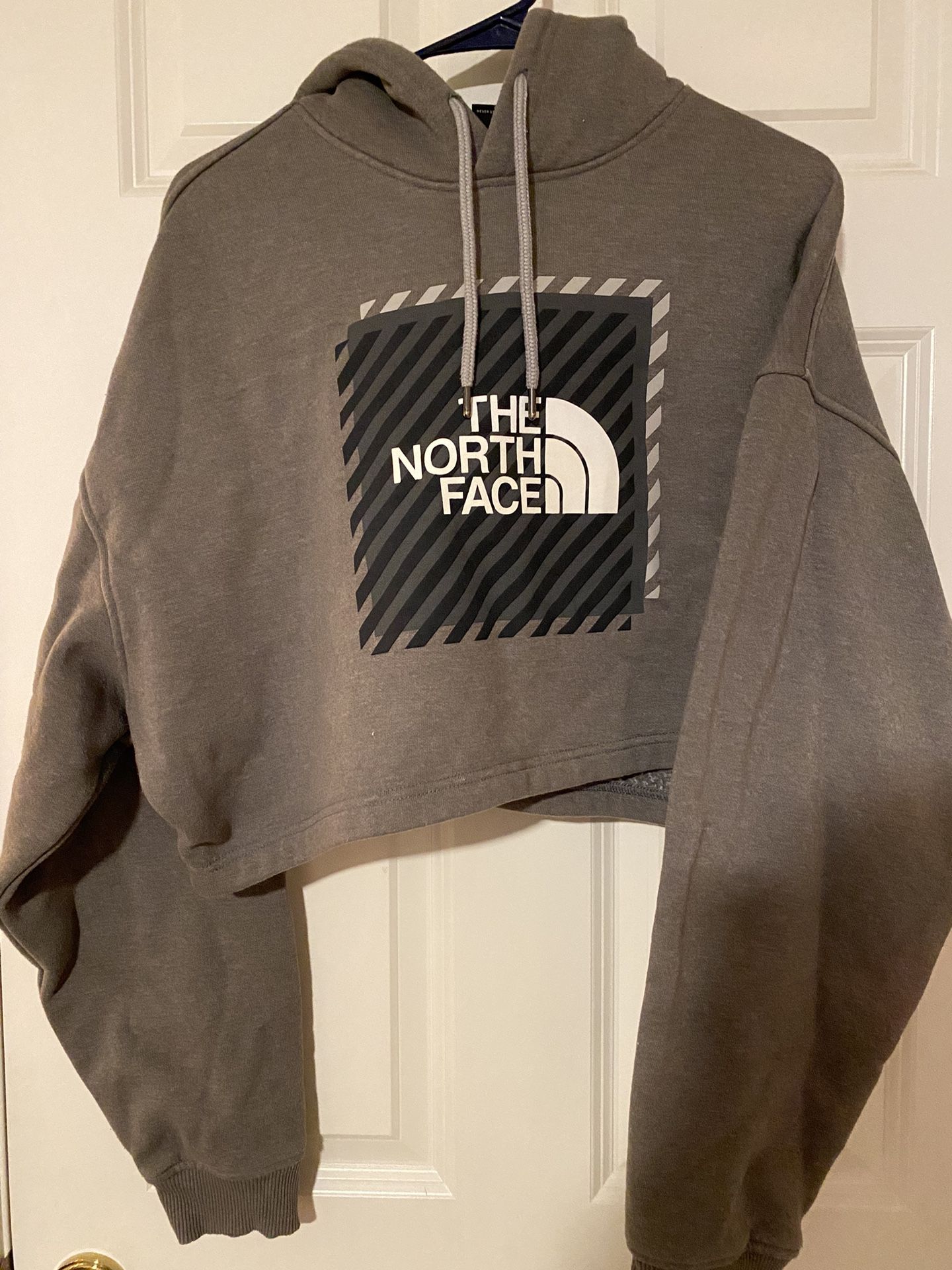The Northface cropped jacket 