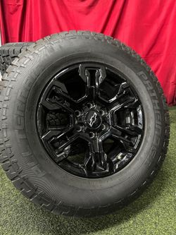 2025 Chevy Silverado ZR2 6 Lug 18 Inch OEM Wheels