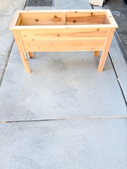 Elevated Cedar Wood Raised Garden Planter Box