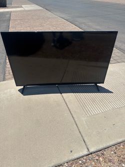 44” Flat Screen TV
