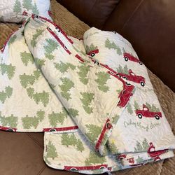 Christmas Quilt Throw Decorations