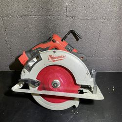 Milwaukee M18 Circular Saw