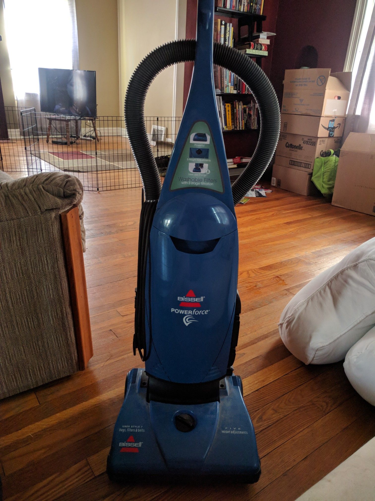 Bissell PowerForce Vacuum Cleaner Model 71Y7